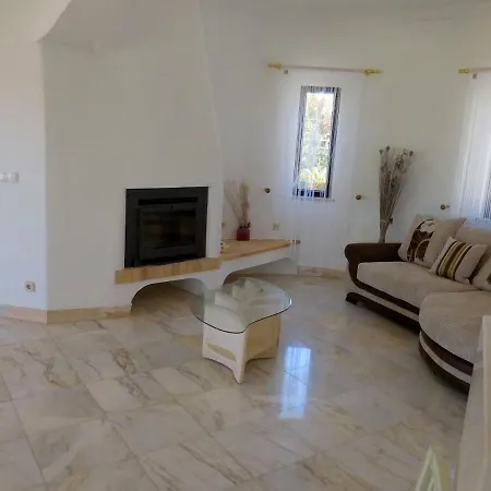 Villa Paradies - Sao Rafael By Portugalferias